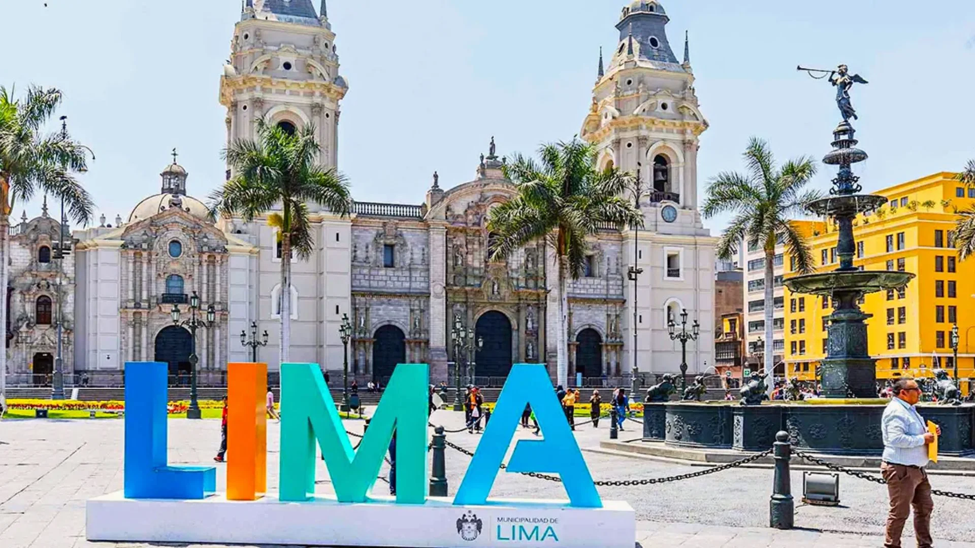 City Tour Modern and Colonial in Lima - Peruvian Paths & Adventures