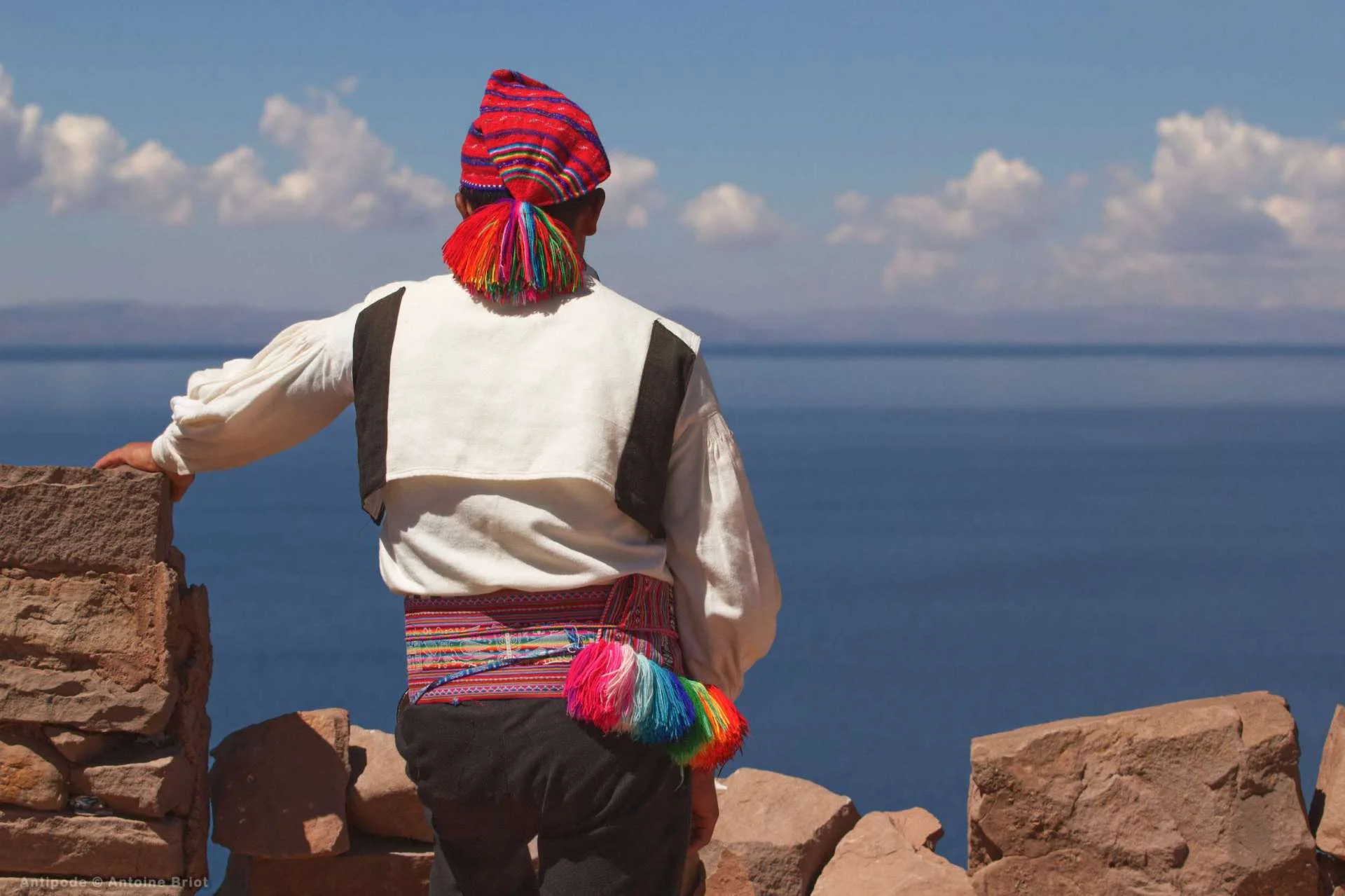 Tour Uros & Amantani and Taquile Island - Peruvian Paths & Adventures